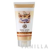 Sabai Arom Tamarind & Honey Facial Scrub