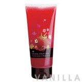 Boots Natural Collection Wild Strawberry Body Scrub