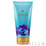 Victoria's Secret Lost in Fantasy Smoothing Body Scrub