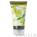 Sabai Arom Zesty Star Gooseberry Shower Scrub