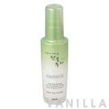 Welcos Spring Leaves of Green Tea Repair Eye Essence