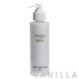 Sungrace White Tea Milky Conditioner