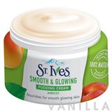 St. Ives Smooth & Glowing Cream Apricot