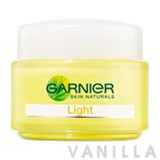 Garnier Light Whiten & Even Moisturizing Cream SPF17 PA++