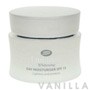 Boots Luminese Whitening Day Moisturiser SPF15