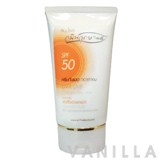 Poompuksa 15 Collagen Sunscreen Protection SPF50
