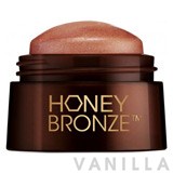 The Body Shop Honey Bronze Highlighting Dome