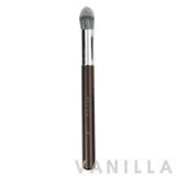 Becca Foundation Brush 102