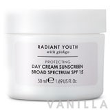 Boots Botanics Radiant Youth Protecting Day Cream SPF 15
