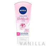 Nivea Rosy White Hokkaido Rose Whip Foam