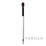 Makeup by Mario
 EF2 Multi-Use Brush