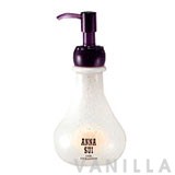 Anna Sui Gel Cleanser