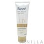 Biore Facial-Fit Expert Luminous Whitening UV Care