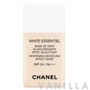 Chanel White Essentiel Whitening Modeling Effect Base SPF30 PA+++