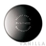 MAC Select Moistureblend SPF15