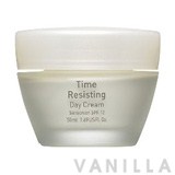 No7 Time Resisting Day Cream SPF12