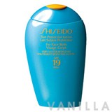 Shiseido Suncare Sun Protection Lotion SPF19 PA+
