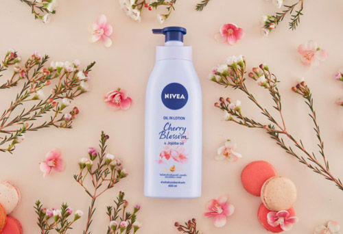 Nivea Oil In Lotion Cherry Blossom & Jojoba Oil Nivea Oil In Lotion Cherry Blossom & Jojoba Oil