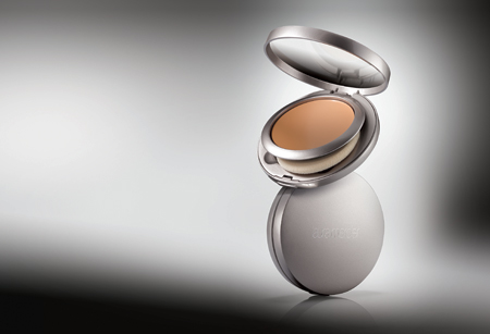 Laura Mercier