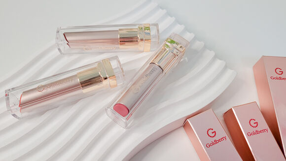 ปากสวยน่าจุ้บไปกับ Goldberry Simplify Tint Lip Balm